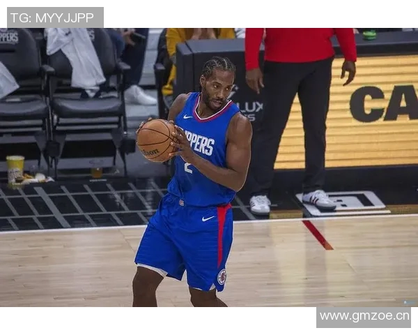 莱昂纳德宣布转投湖人,成为球队新核心:紫金军团的辉煌新篇章 莱昂纳德宣布转投湖人,成为球队新核心:紫金军团的辉煌新篇章